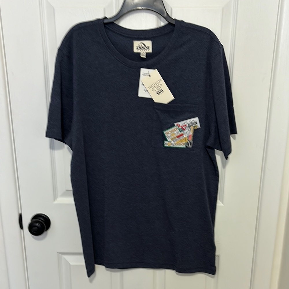 Jordache Vintage Men's Blue T-Shirt with Pocket